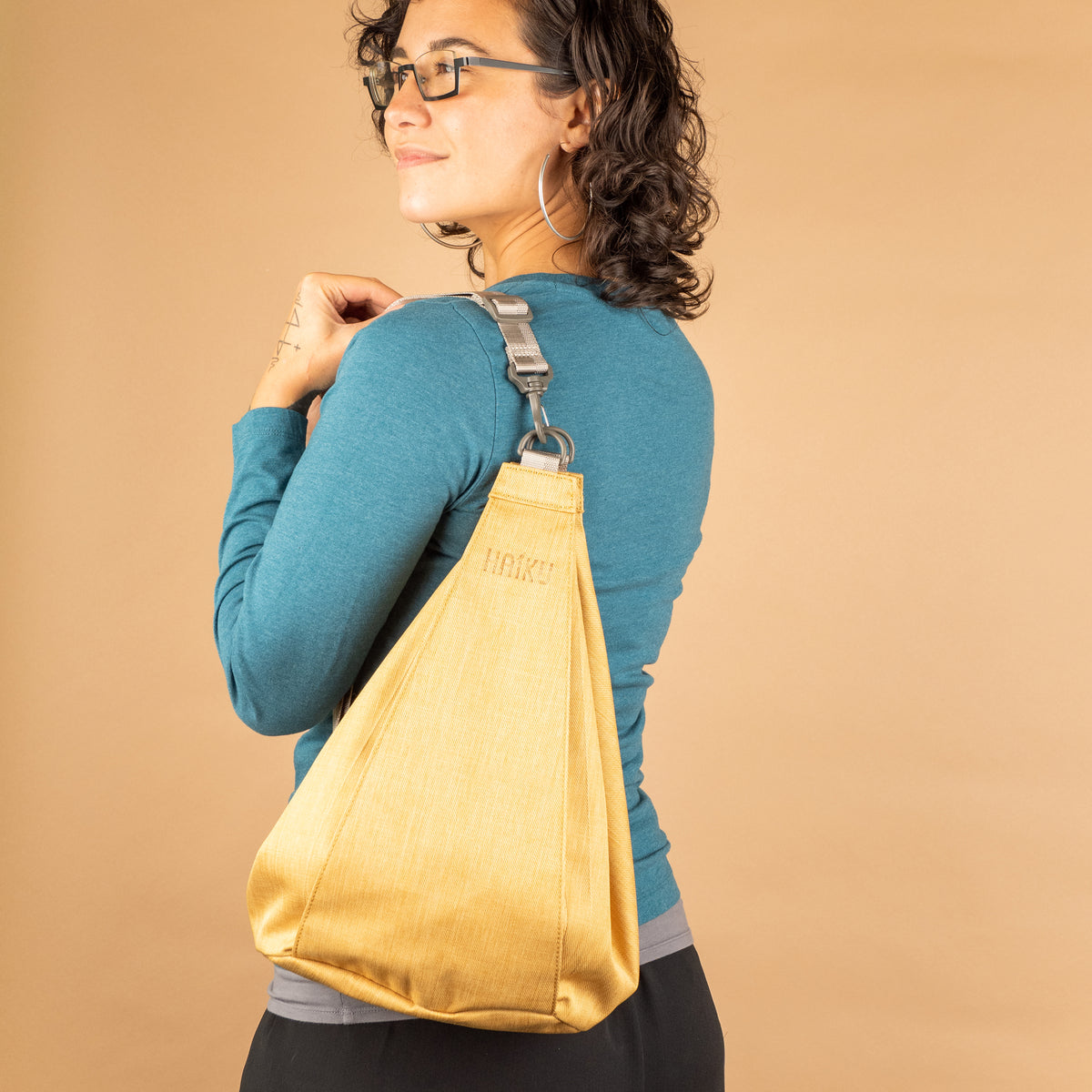 Crescent Convertible Sling Bag 2.0