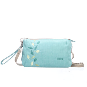 Stride Wristlet